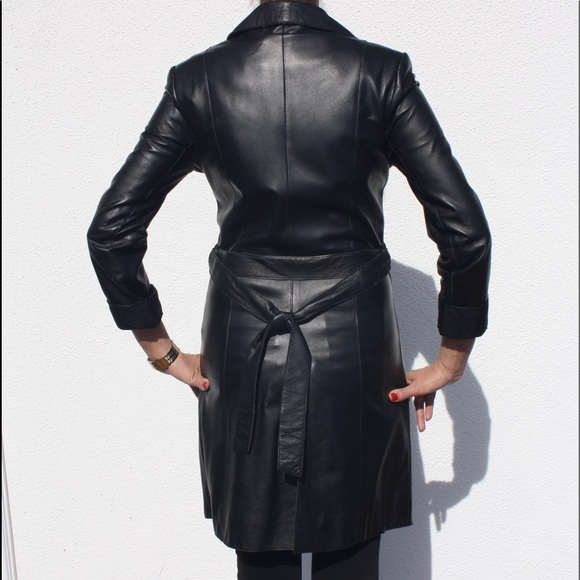 Leather coat - Picture 4 of 7